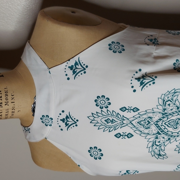 LULUS | TIE BACK DRESS | SIZE SMALL - Picture 2 of 6